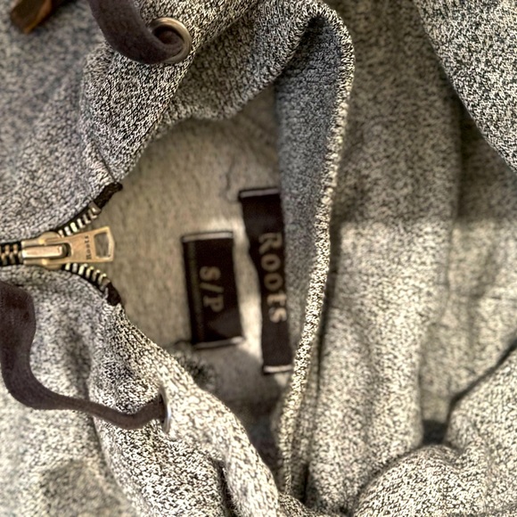 Salt & Pepper Roots Cardigan Hoodie Sweatshirt in Small - Picture 2 of 2
